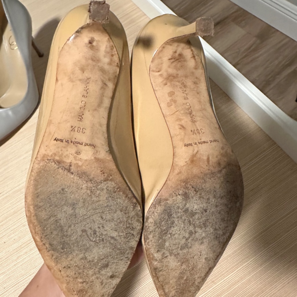 Manolo Blahnik Pumps - Picture 6 of 6